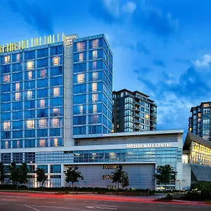 The Westin Centre, Vancouver Airport Hotel