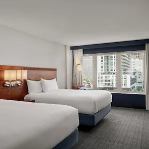 Courtyard By Marriott Downtown Hotel